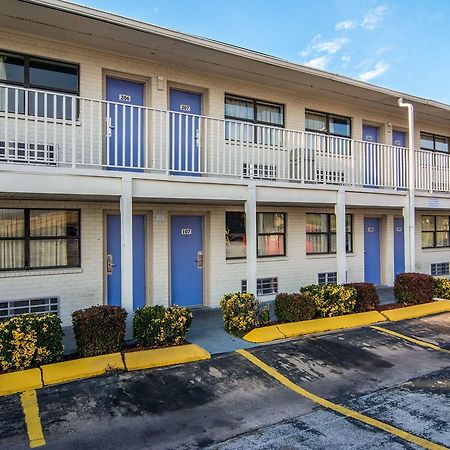 Motel 6 Chattanooga East Экстерьер фото