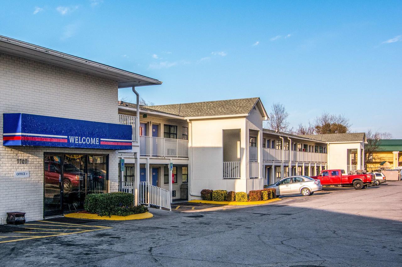 Motel 6 Chattanooga East Экстерьер фото